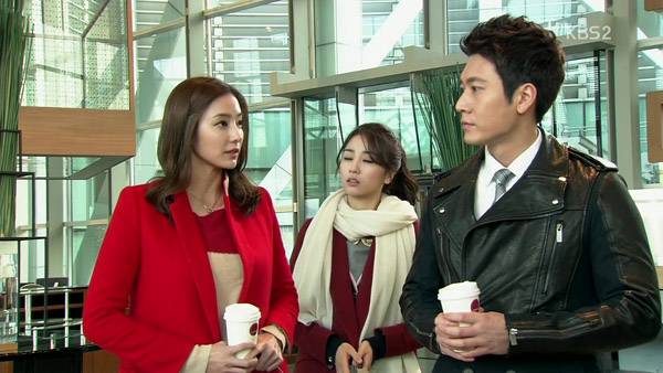 한채영 결혼 후에도 여전한 청순+섹시 무결점 비주얼 (1).jpg