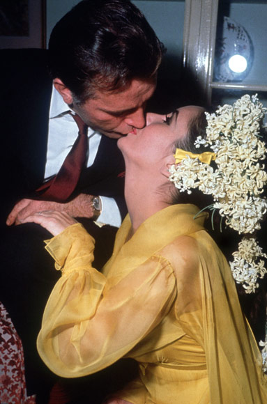 Richard-Burton-and-Elizabeth-Taylor.jpg