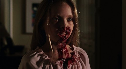 dawn-of-the-dead-2004-zombie-girl.jpg