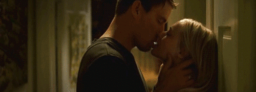 35212c4fe750d8f8_tumblr_lmbz3b724w1qbacrgo1_500_xxxlarge.gif