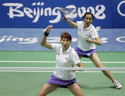 Malaysian-women-badminton-players-ready-for-new-skirts-dress-code-of-BWF-58347.jpg