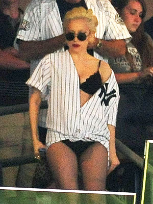 lady-gaga-300x400.jpg