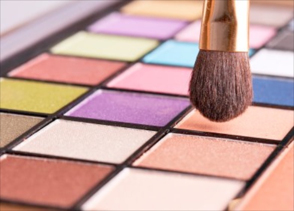 eyeshadow.jpg