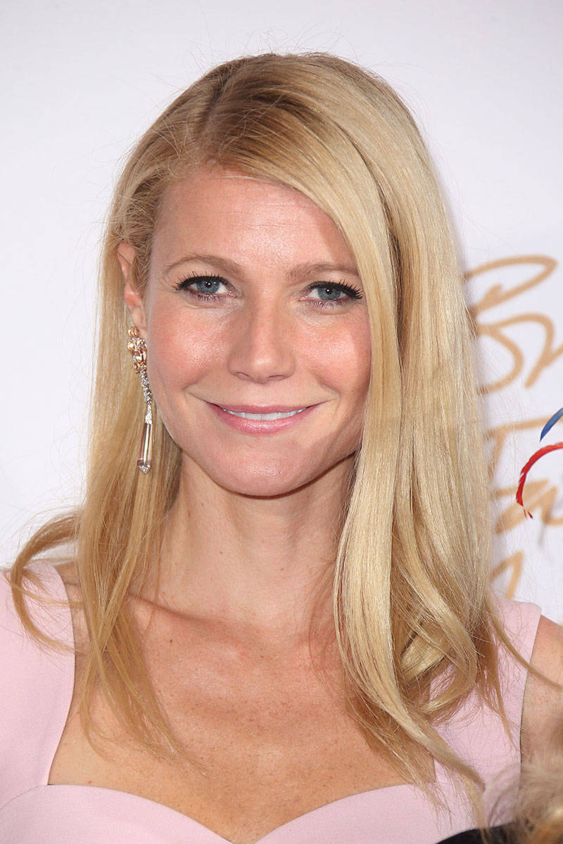 elle-17-mid-length-hair-gwyneth-paltrow-v-xln.jpg