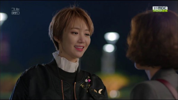 [스타패션] ‘그녀는 예뻤다’ 고준희, 주얼리 포인트로 완성한 락시크 스타일링 (1).jpg