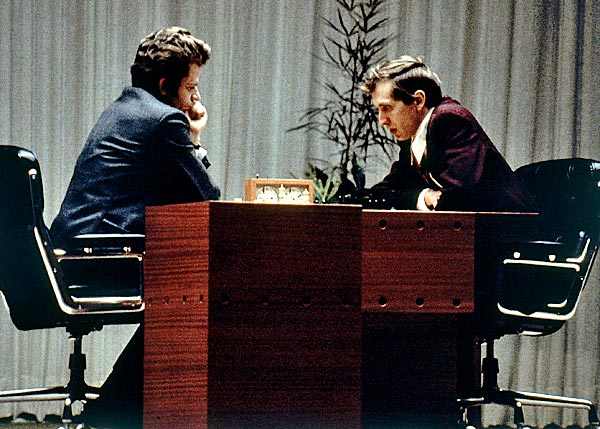 spasskyfischer1972color.jpg