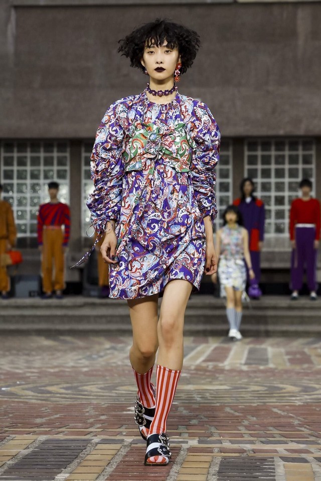 곽지영_2018 SS 겐조.jpg