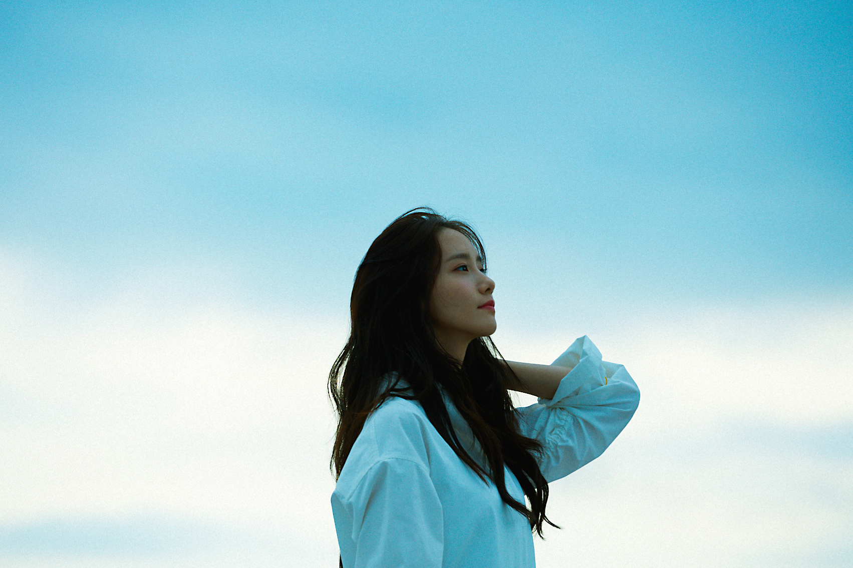SM STATION 시즌 2 윤아 - 바람이 불면.jpeg