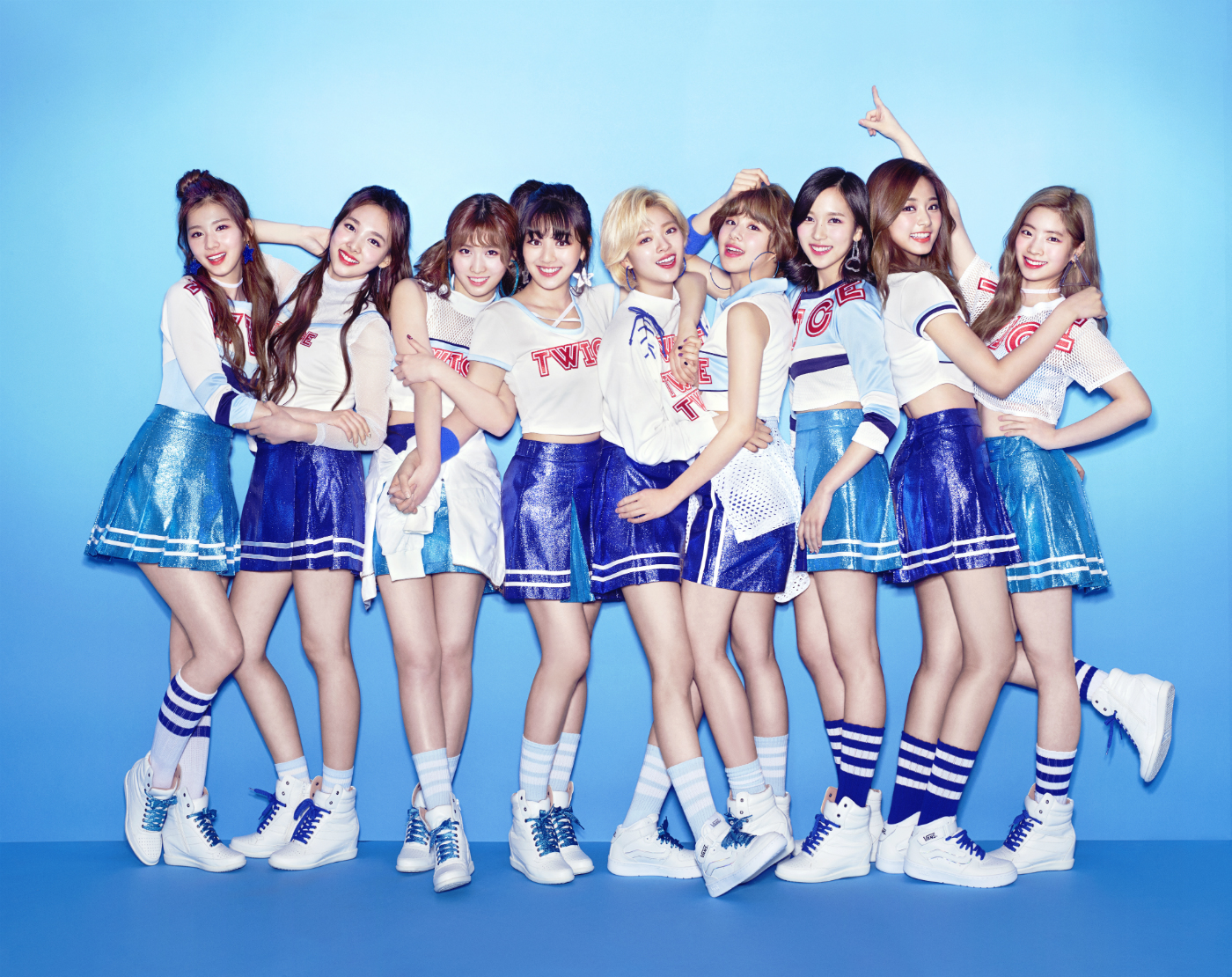 TWICE.jpg