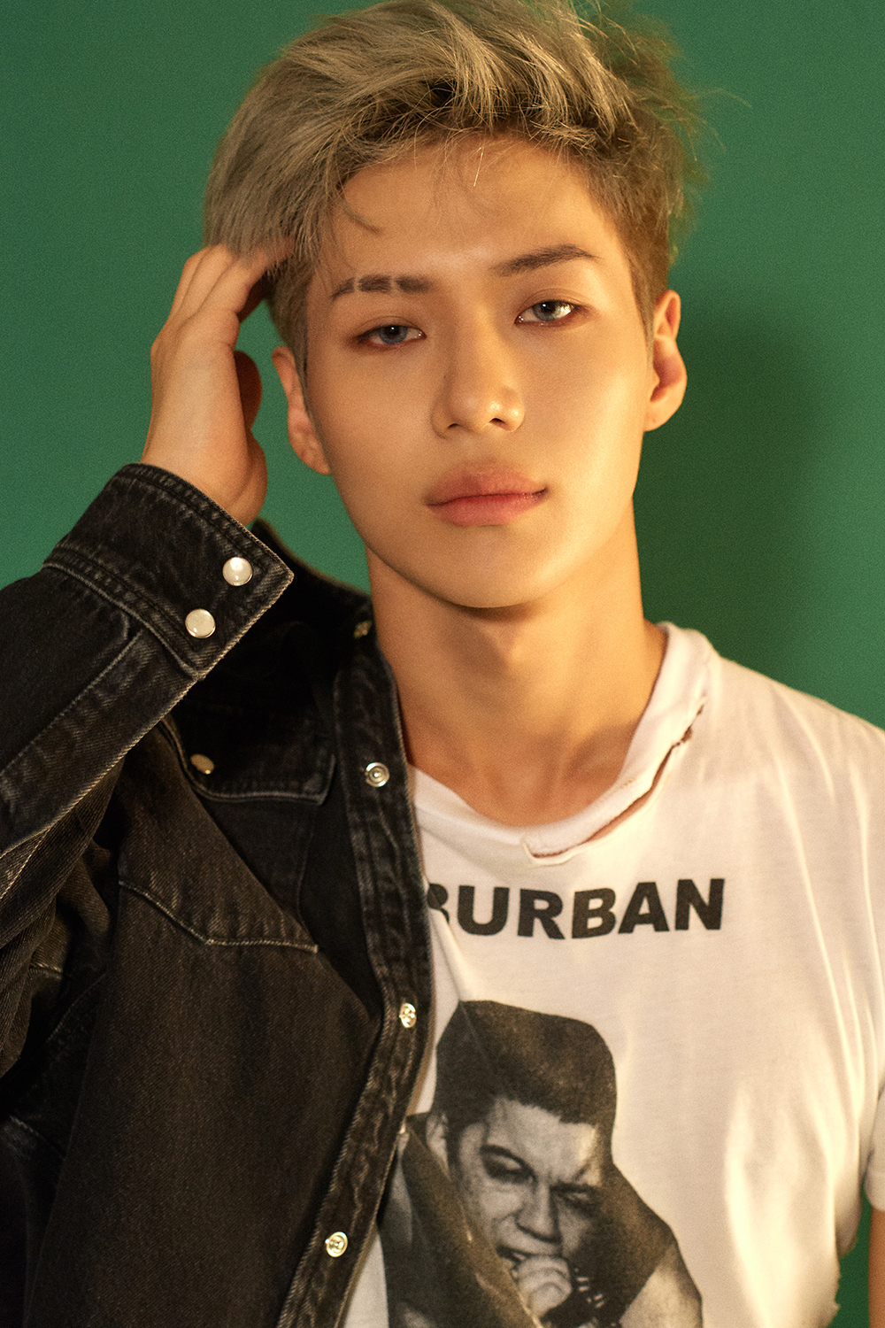 태민 MOVE 이미지.jpg