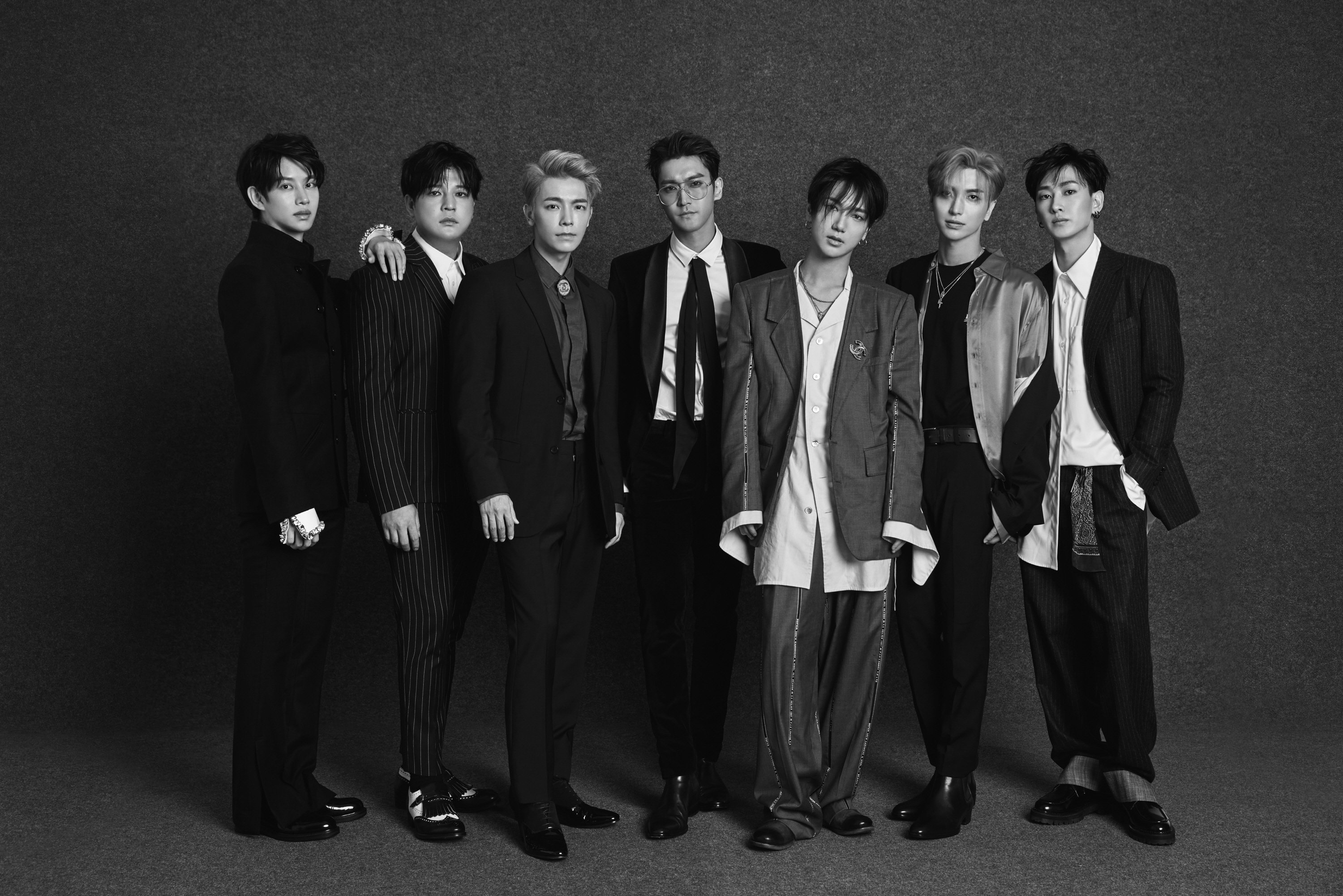 슈퍼주니어_정규8집 티저이미지 (1).jpg