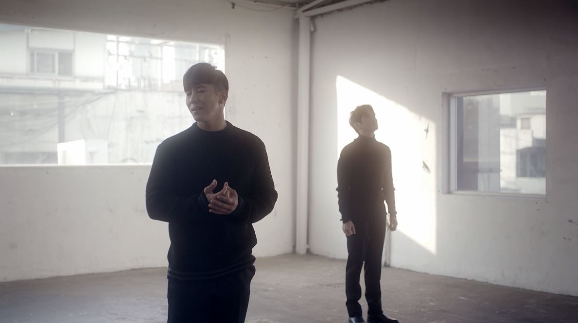 플라이투더스카이.jpeg