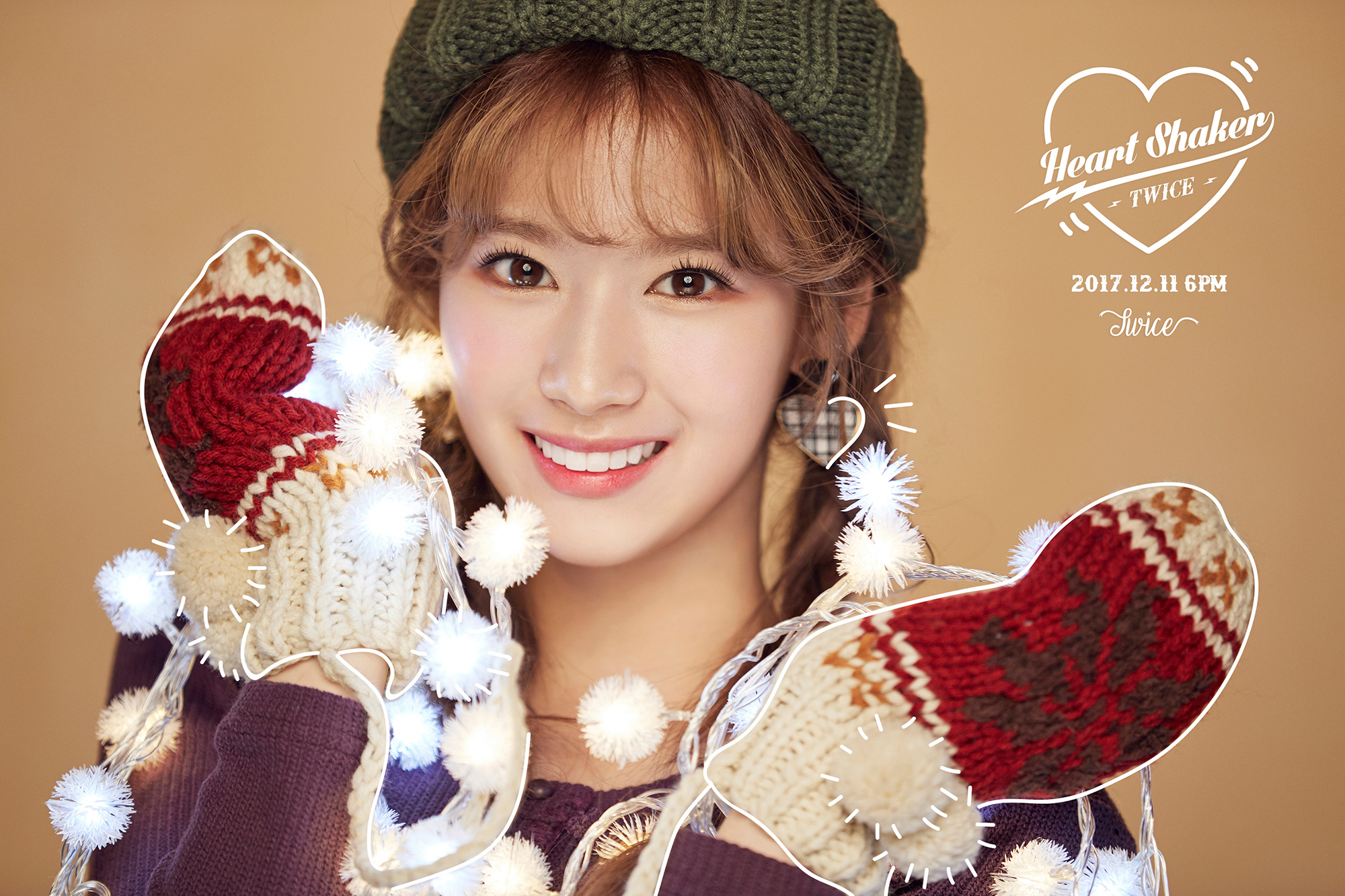 20171206 00AM_TWICE_Heart Shaker_TEASER_SANA B.jpg