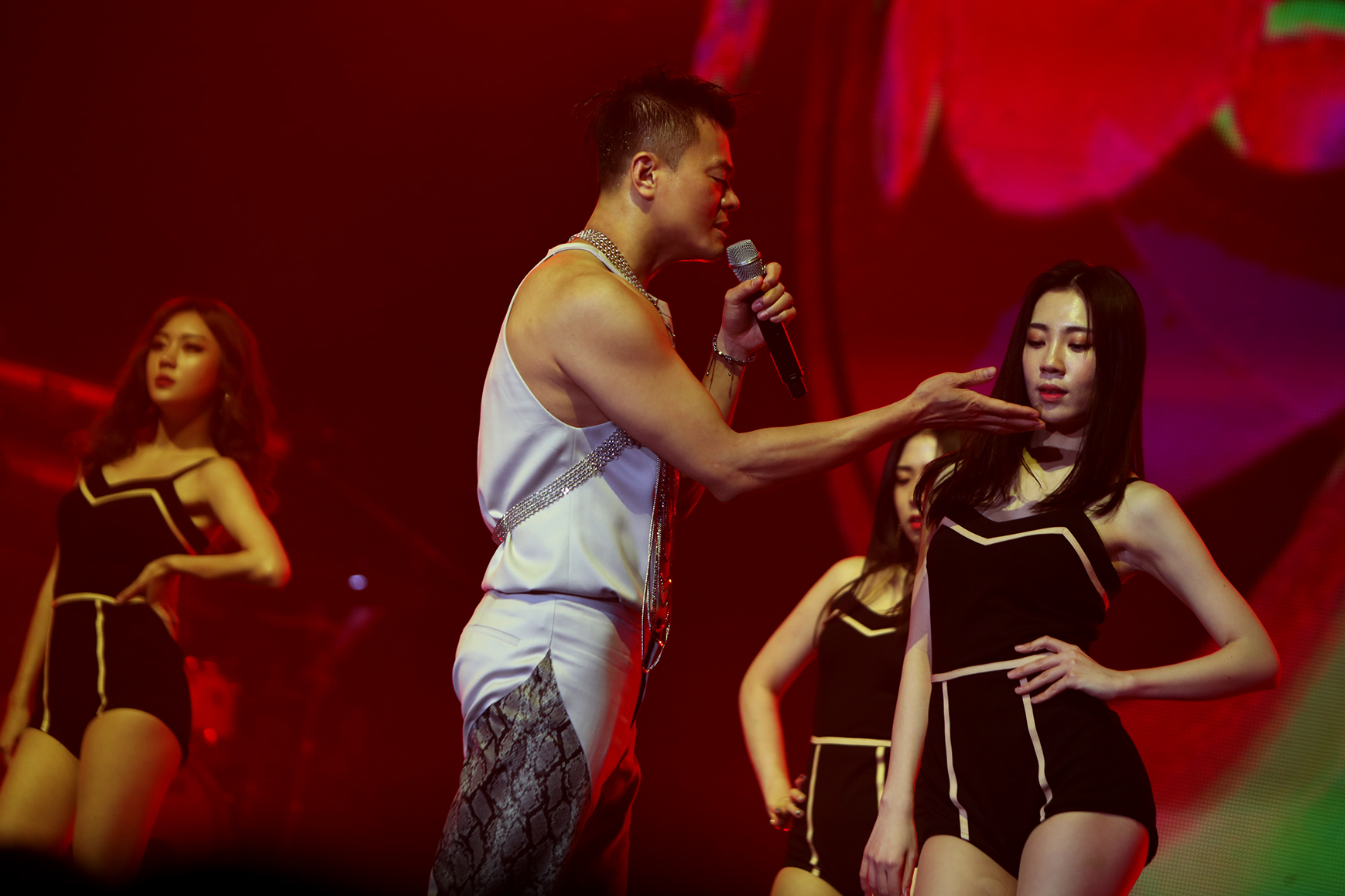 박진영_콘서트_나쁜파티 (2).jpg