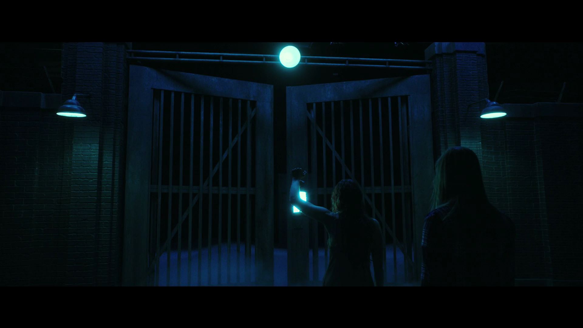still_04.jpg