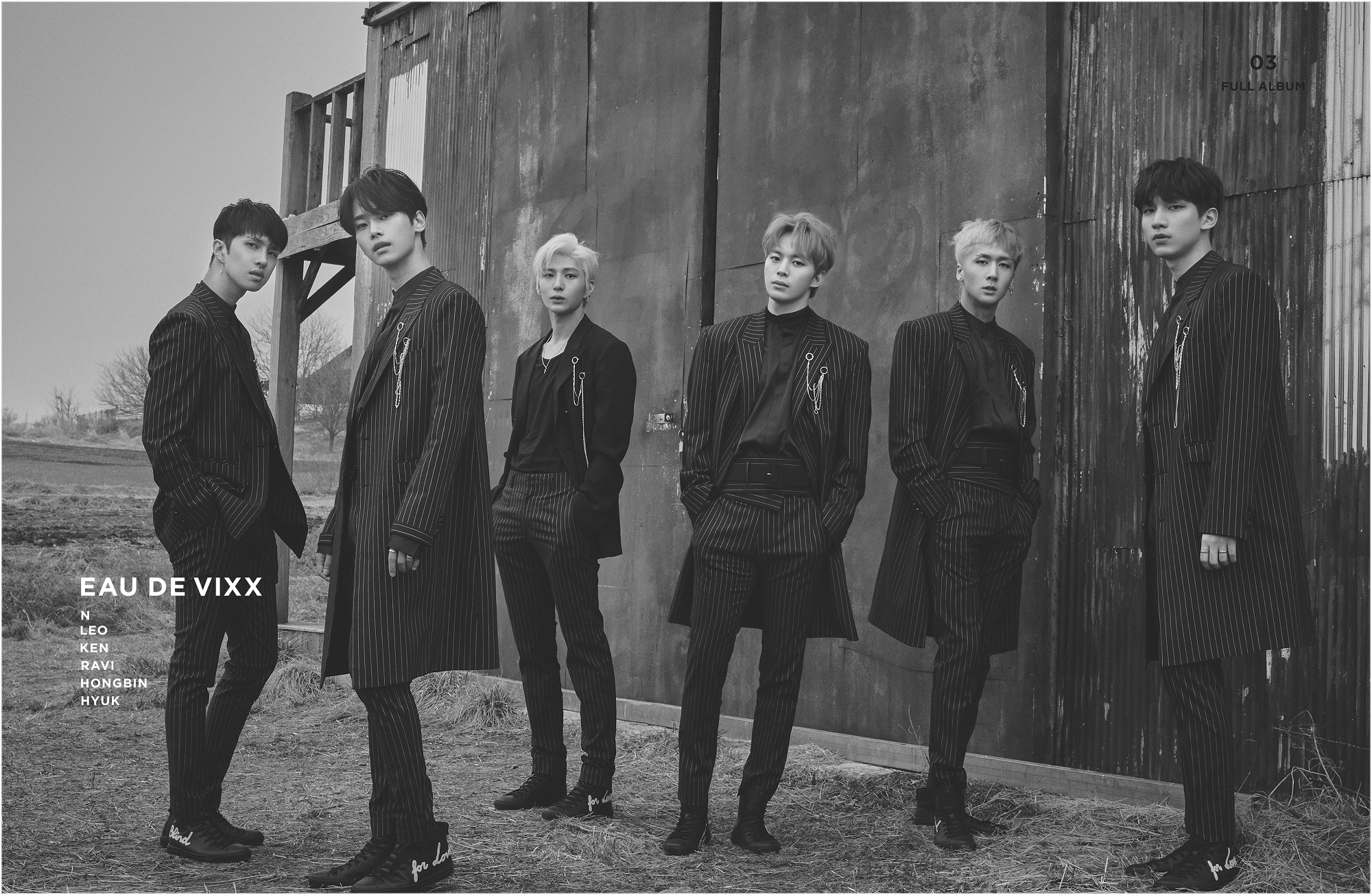 VIXX(흑백).jpg