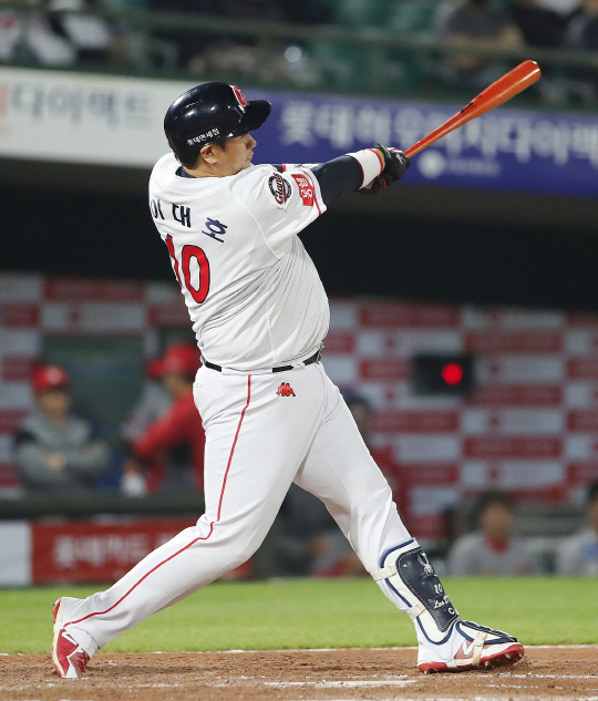 이대호.jpg
