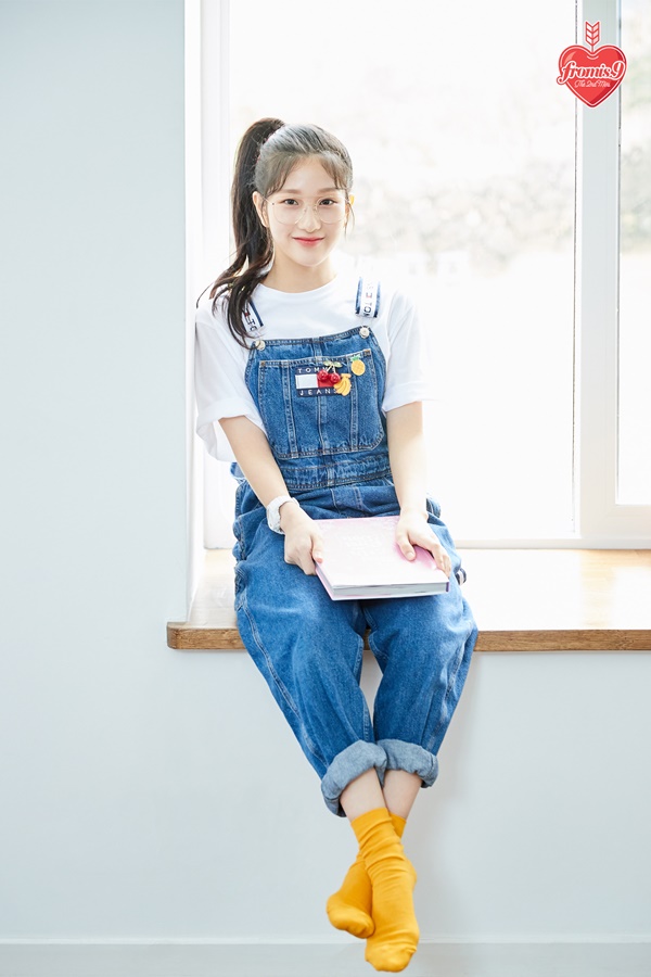 (0525) 프로미스나인 개인 콘셉트 포토 #이서연.jpg