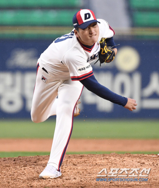 곽빈.jpg