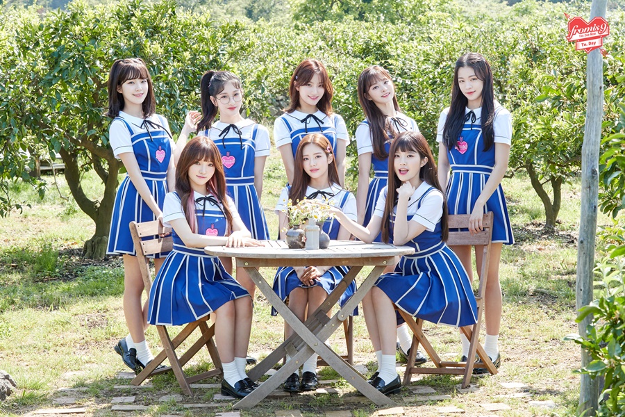 (0605) 프로미스나인 단체컷.jpg