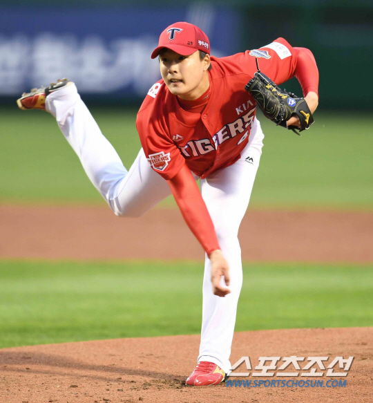 한승혁.jpg