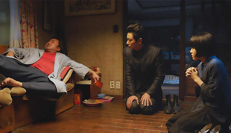 news_still07.jpg