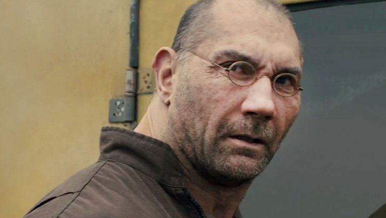 dave_bautista_in_blade_runner-h_2018.jpg