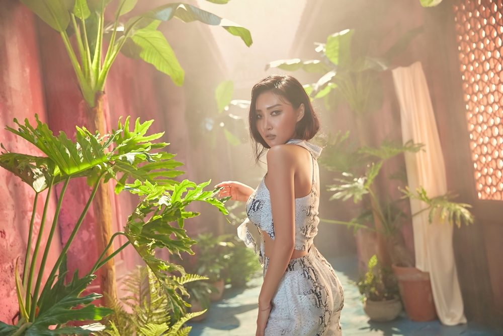 마마무 화사_메인.jpg
