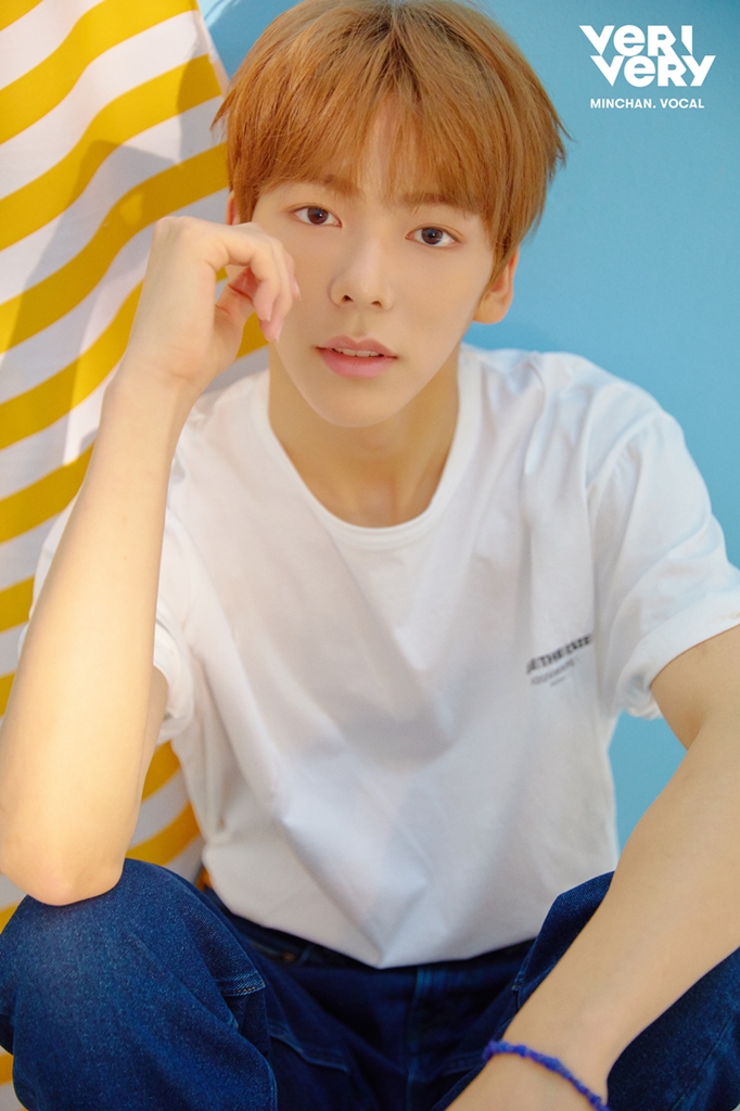 화_베리베리(VERIVERY)_멤버_민찬(1).jpg