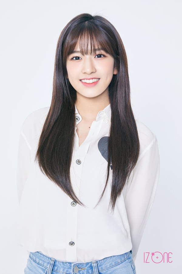 (0919) 아이즈원 안유진.jpg