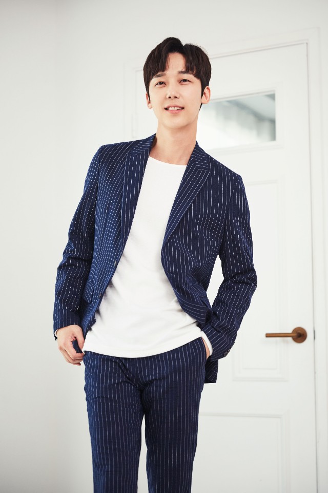(1012) 윤종훈1.jpg