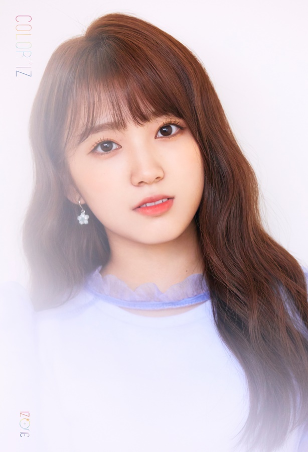 (1017) 아이즈원 오피셜 개인 포토 2탄 #야부키 나코.jpg