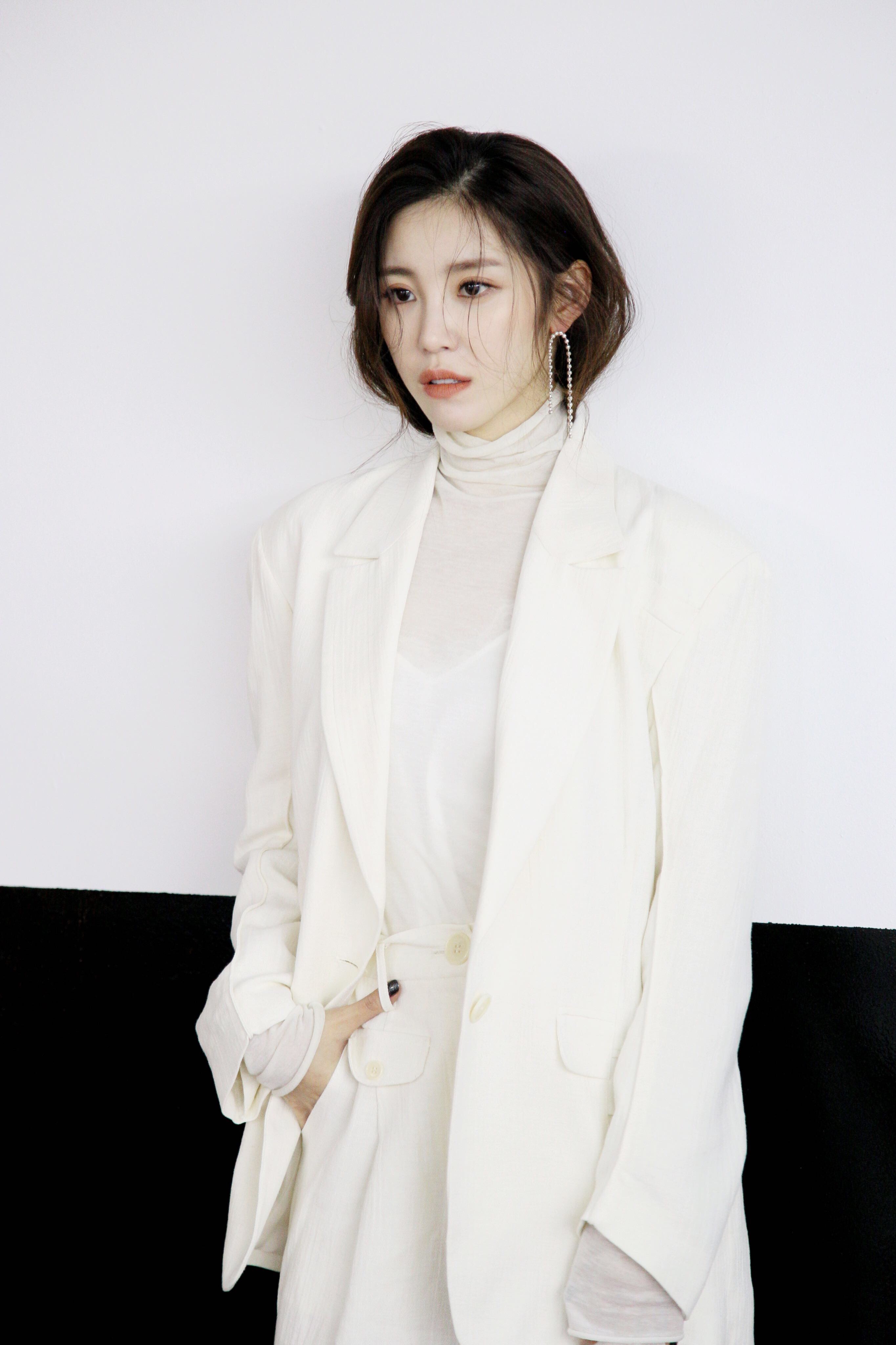 전효성프로필.jpg