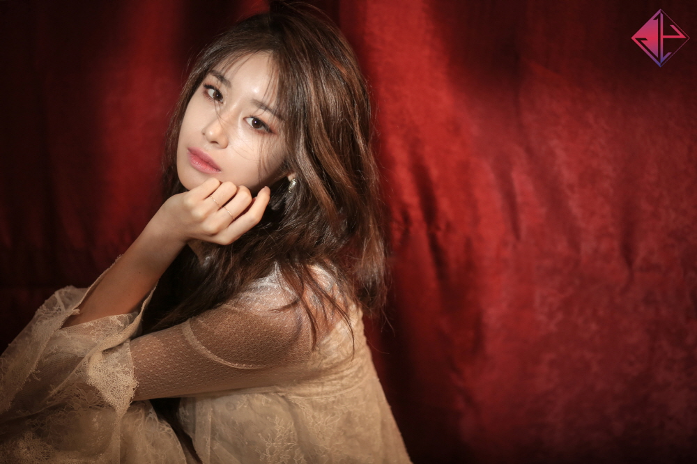 181211 지연, 티저 이미지 공개 보도이미지1.jpg