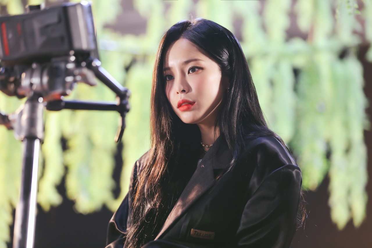 (1213) 헤이즈.jpg