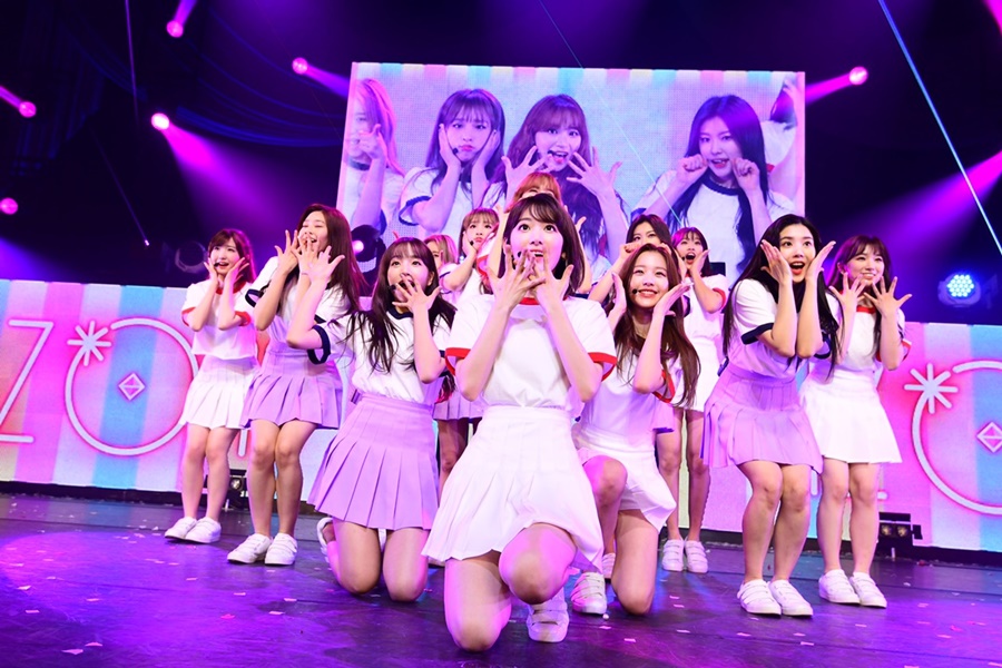 (0121) 아이즈원 일본 데뷔 쇼케이스 스틸컷1.jpg