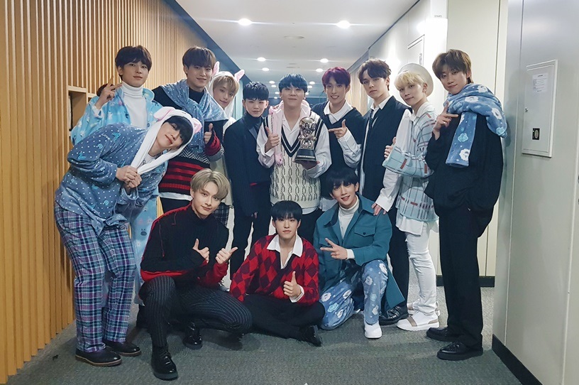 190201_세븐틴 Size1000.jpg