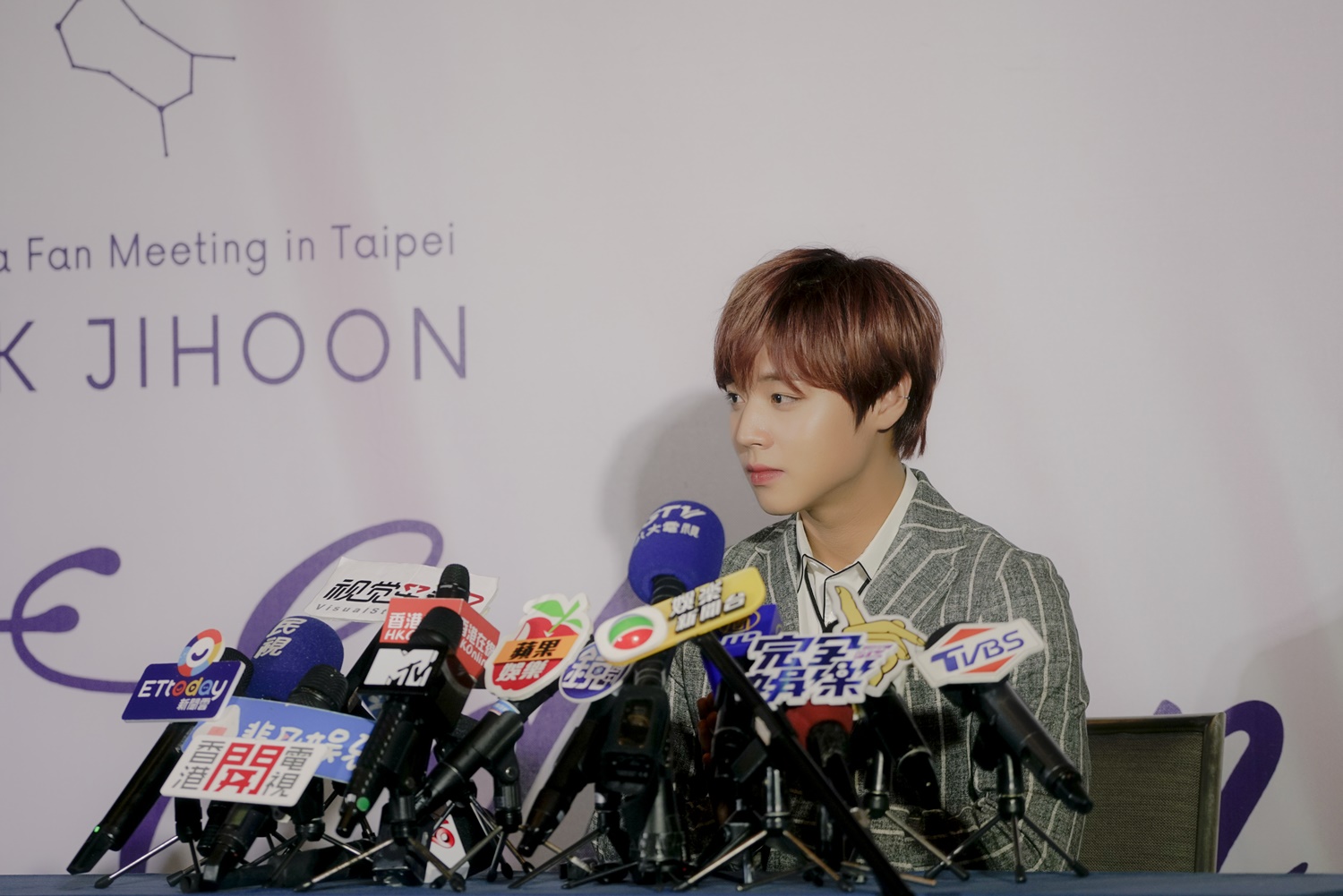 (0306) 박지훈 아시아 팬미팅 사진5.jpg