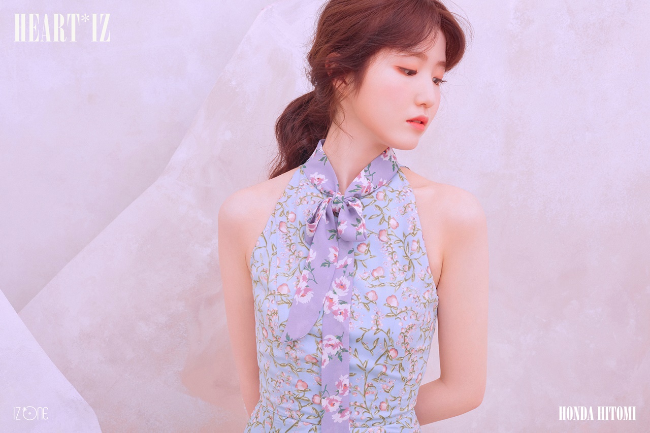 (0321) 아이즈원 미니 2집 _하트아이즈_ 오피셜 포토 #혼다 히토미.jpg