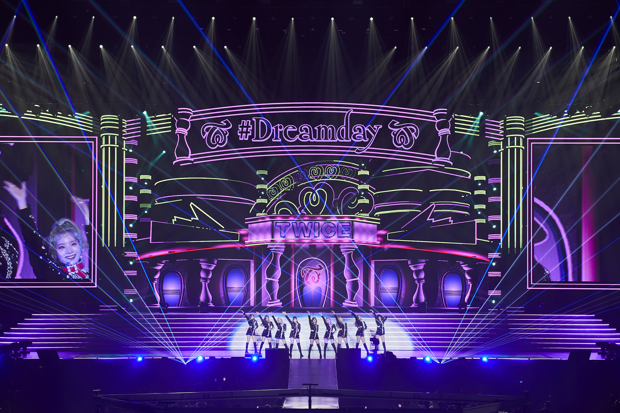트와이스_일본_교세라돔 (3).jpg