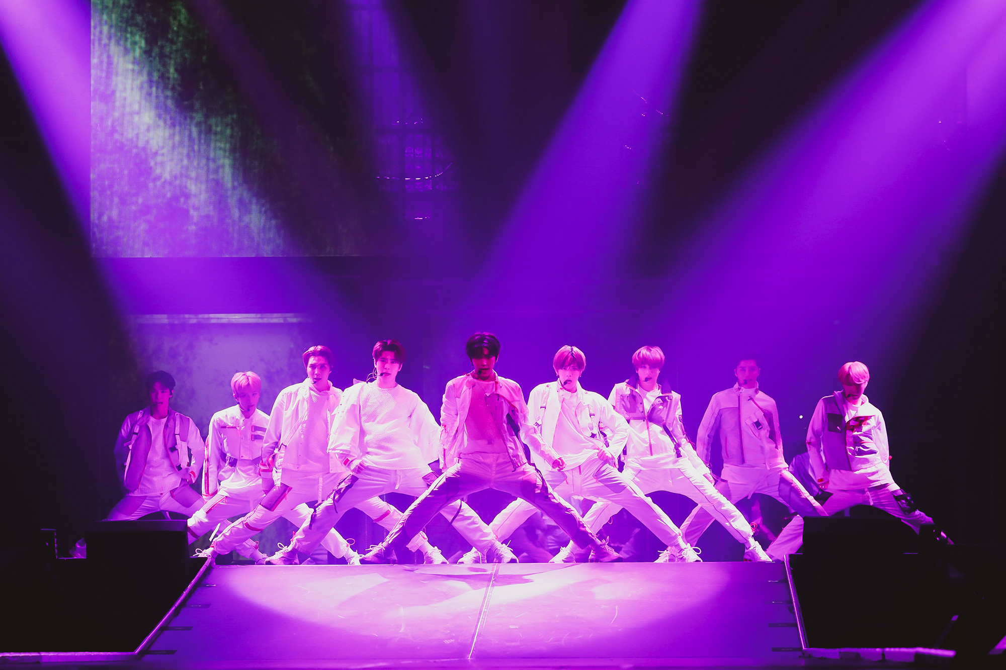 NCT 127 일본 첫 투어 이미지 1.jpg