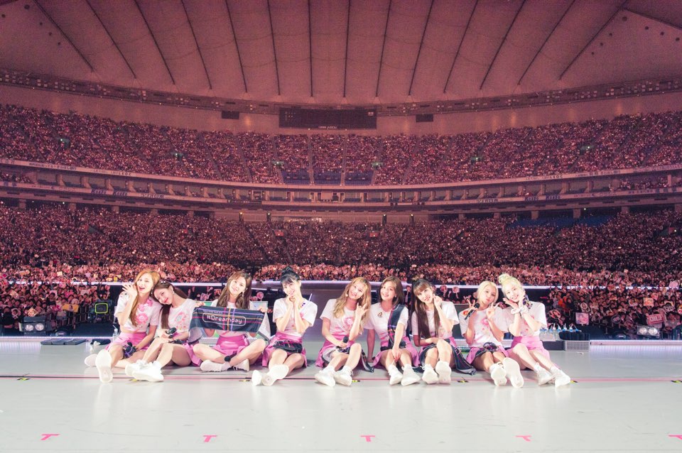 트와이스_도쿄돔 (3).jpg
