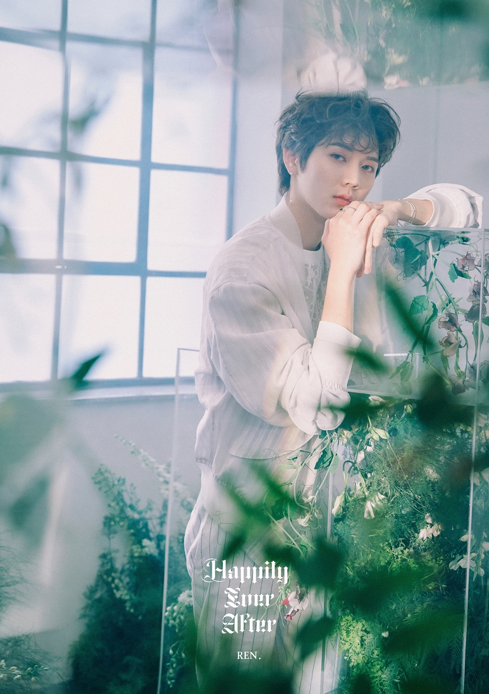 190418_뉴이스트_렌.jpg