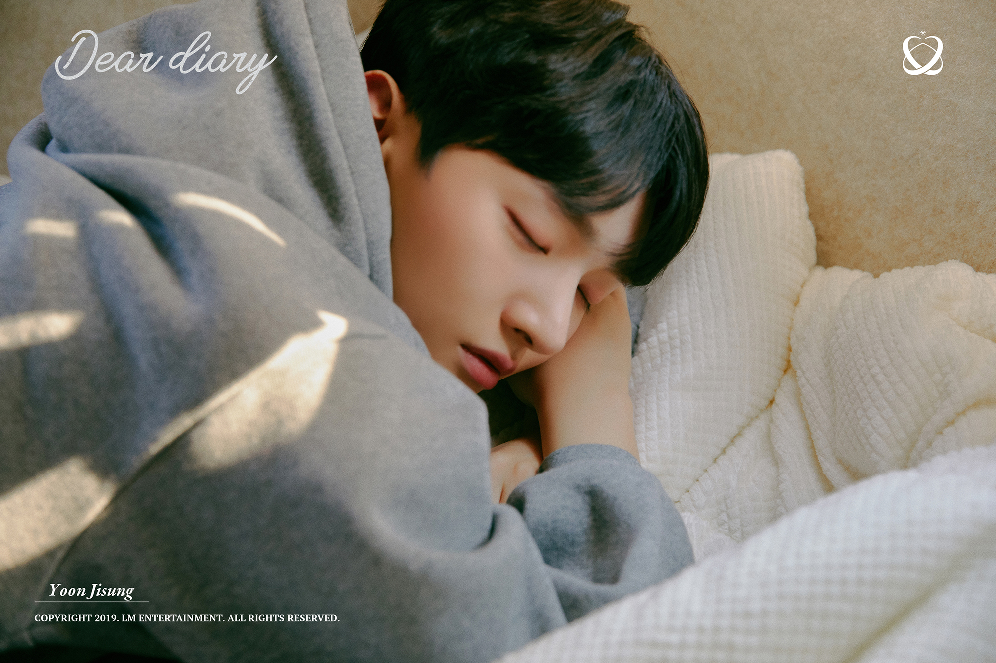 윤지성_메인.jpg