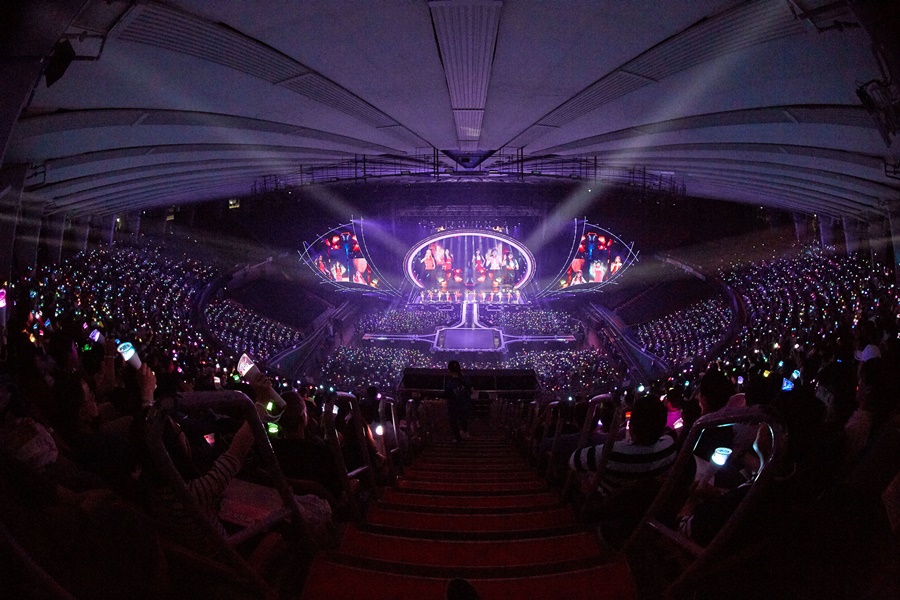 (0610) 아이즈원 콘서트 스틸컷7.jpg