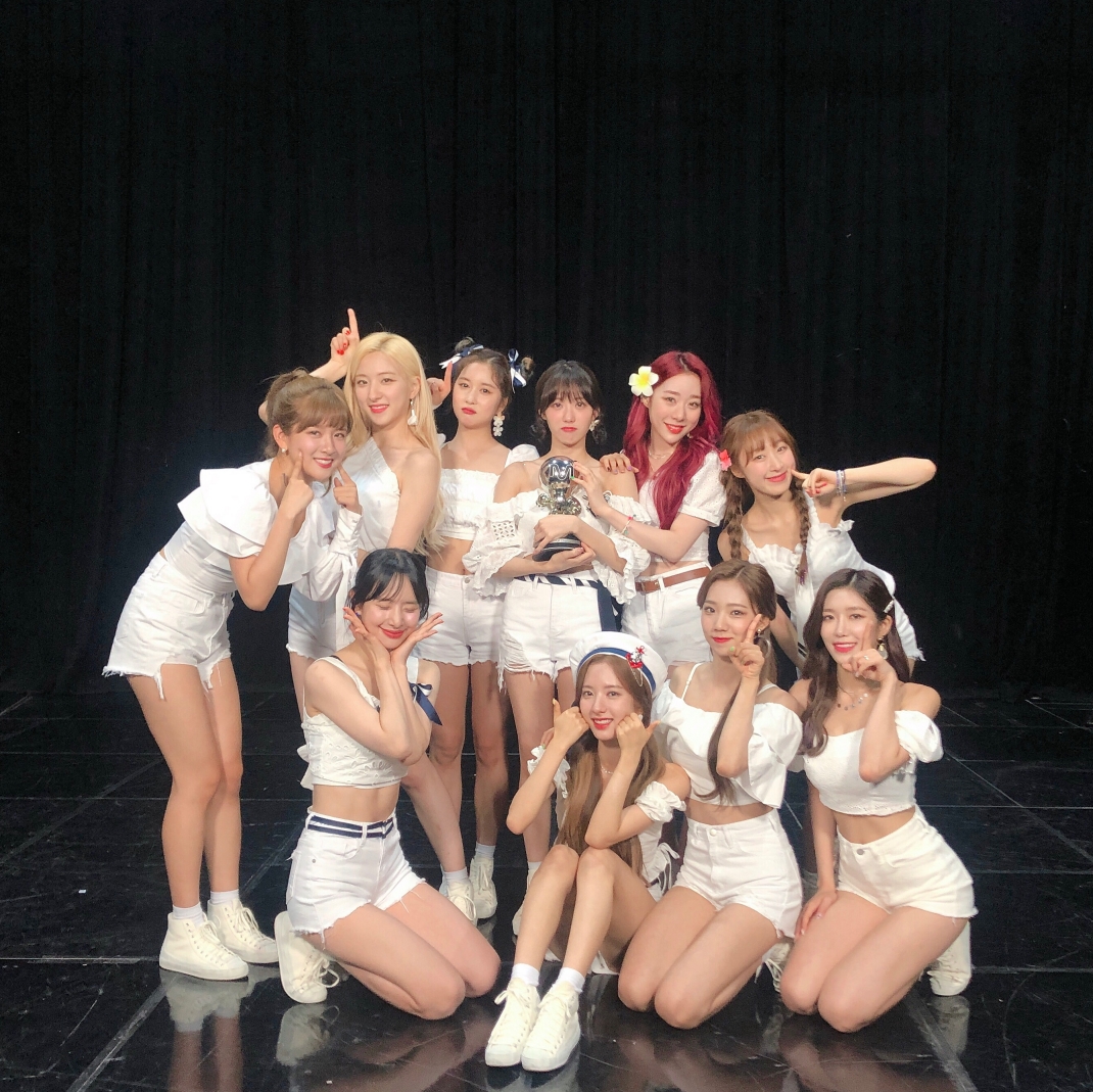 우주소녀_엠카운트다운1.jpeg
