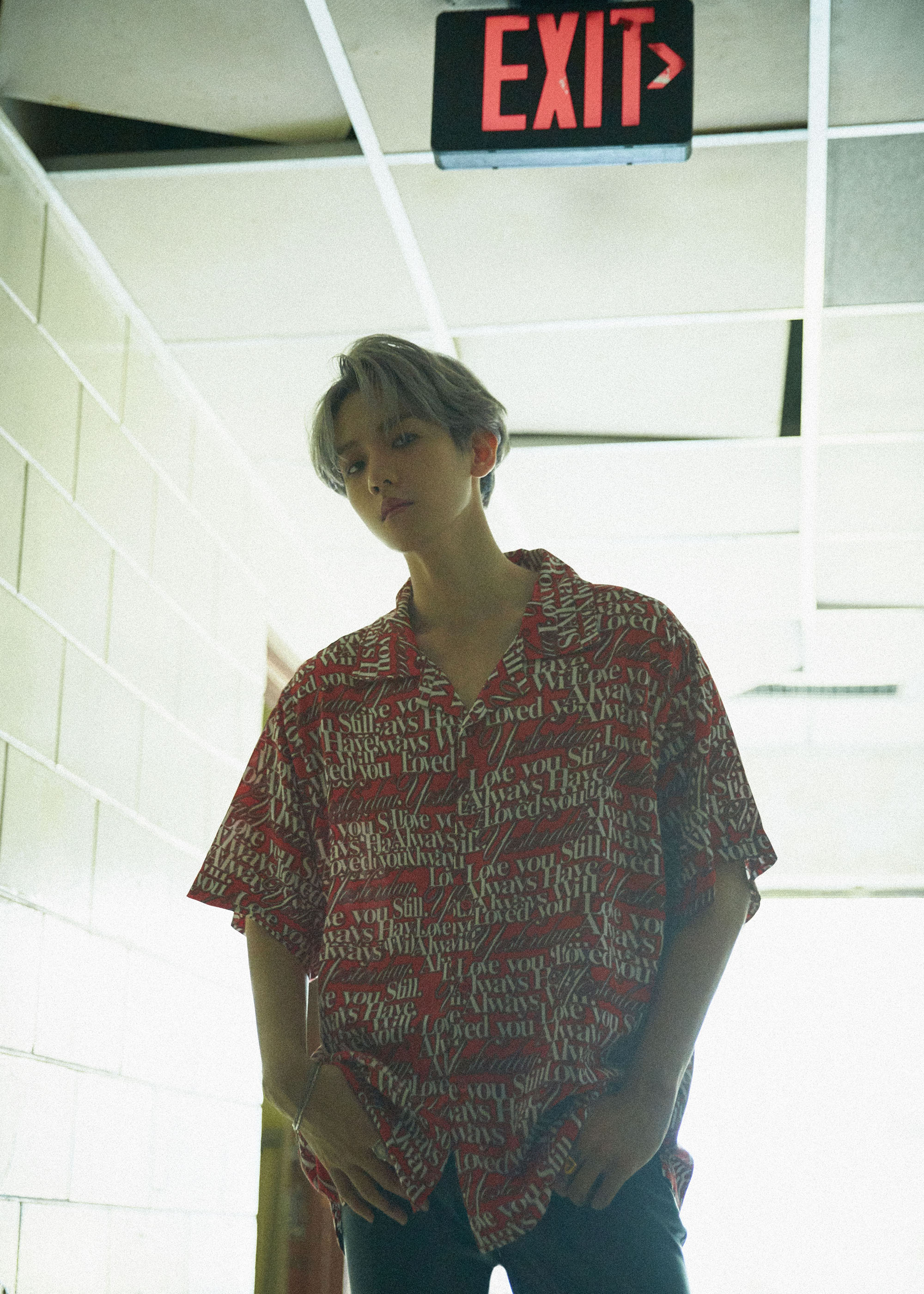 백현 첫 번째 미니앨범 City Lights 티저 이미지 2.jpg
