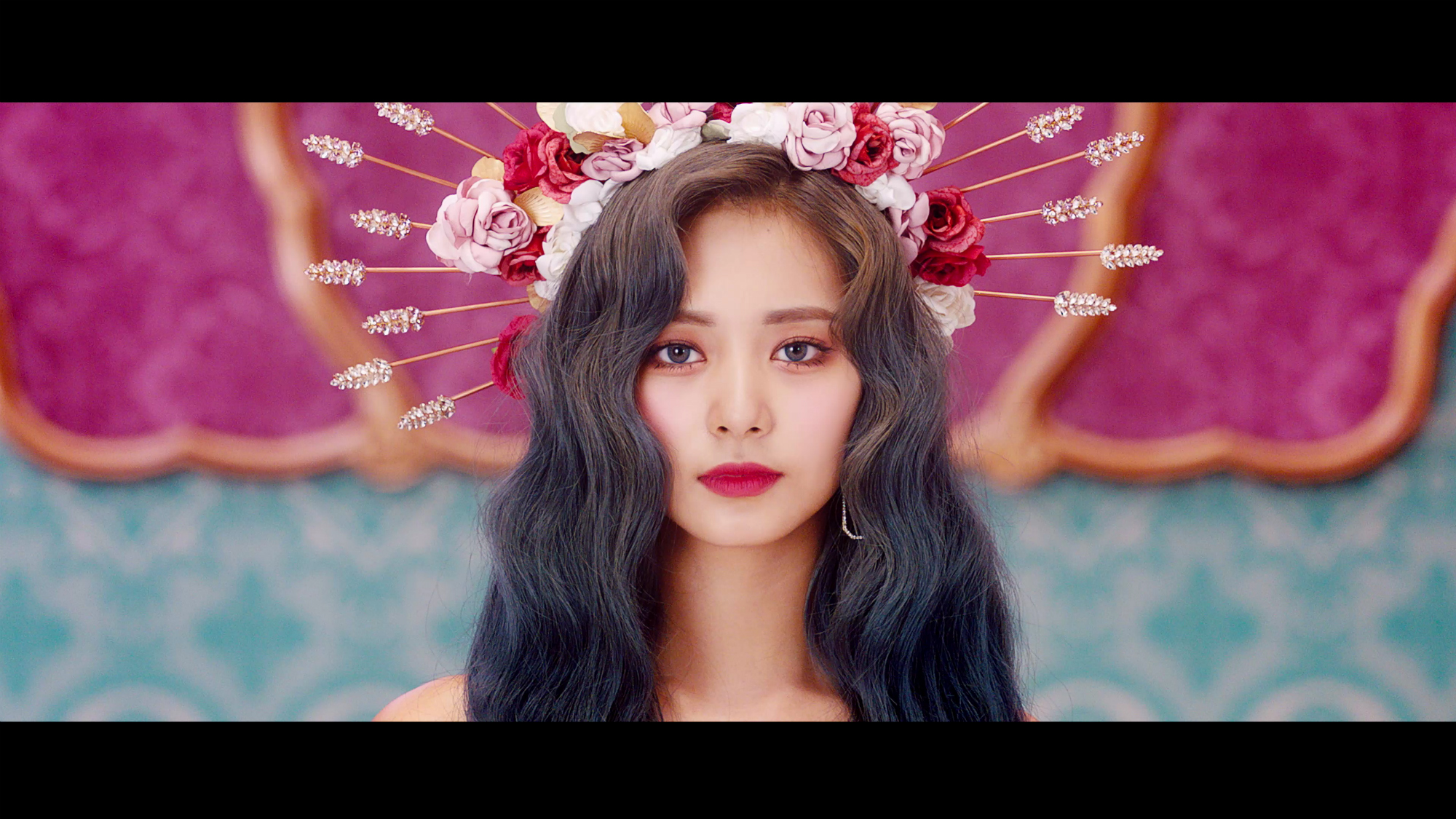 TWICE_Feel Special_TEASER TZUYU 영상 화면 캡처 (2).jpg
