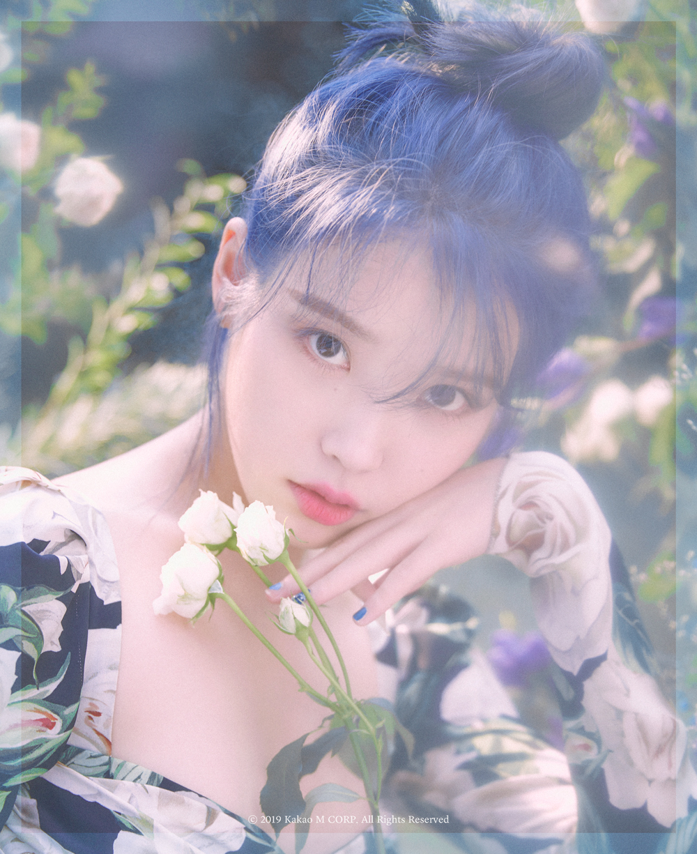 아이유_Love poem -teaser.jpg