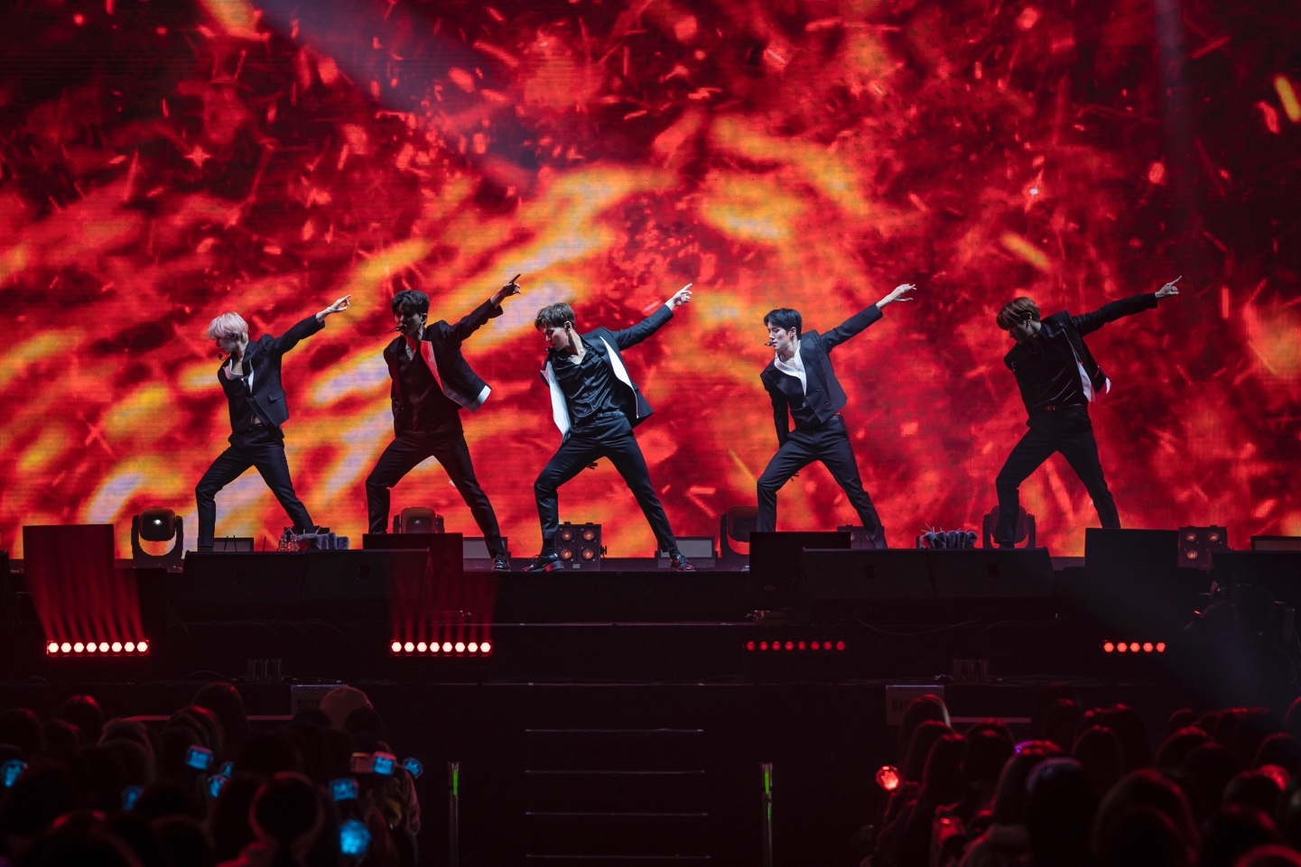 몬스타엑스3.jpg